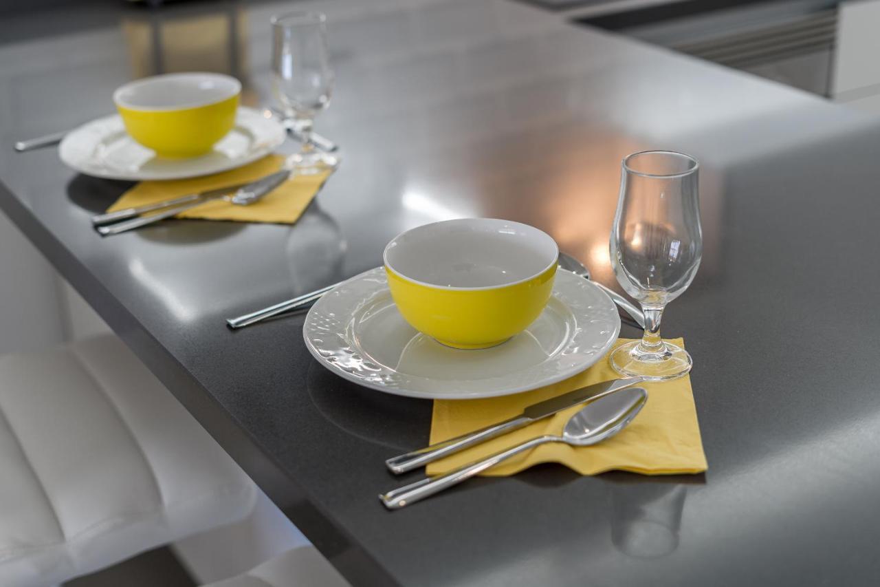 פוארטו דה סנטיאגו Buenavista Sunflower Apartment In Playa La Arena מראה חיצוני תמונה