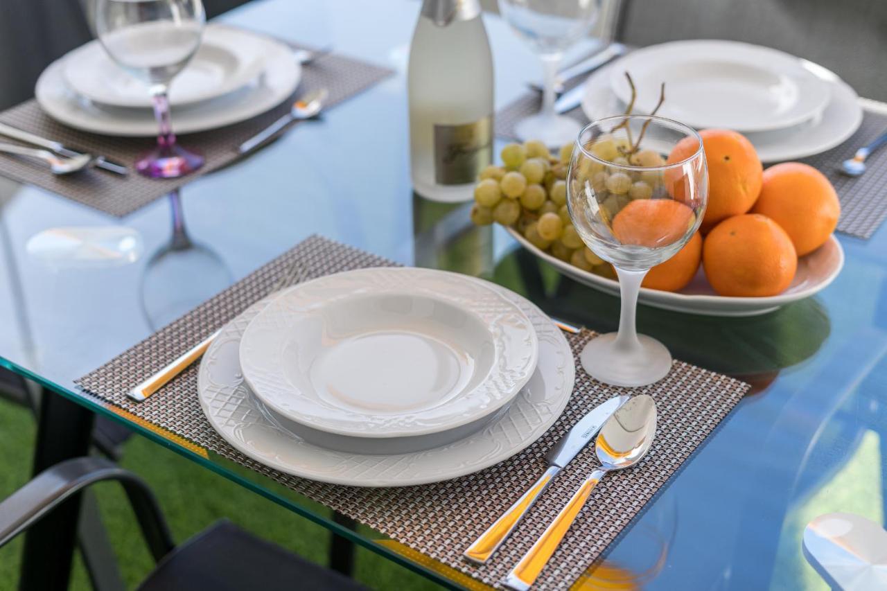 פוארטו דה סנטיאגו Buenavista Sunflower Apartment In Playa La Arena מראה חיצוני תמונה